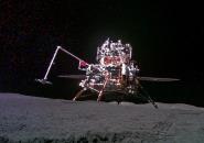 مرصد الختم  يصور المسبار الصيني أثناء عودته من القمر